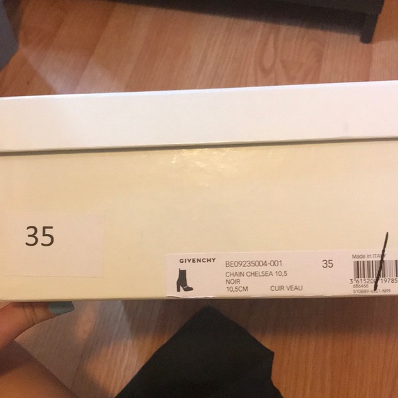 Givenchy Chain Chelsea Boot Size 35 - Picture 8 of 8